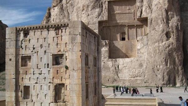 عکس کعبه زرتشت