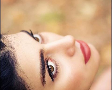 عکس فیک دخترونه طبیعی از صورت یکجا