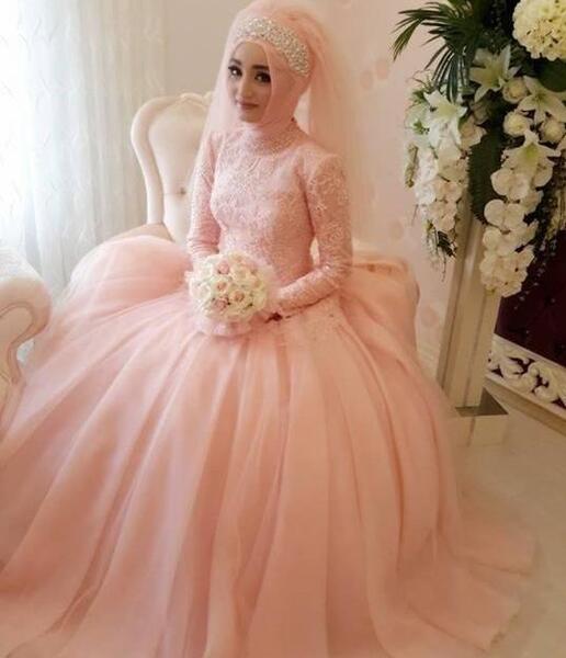 عکس لباس عروس رنگارنگ