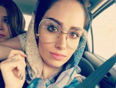 عکس عروس عینکی