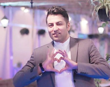 عکس یادگاری پویا بیاتی