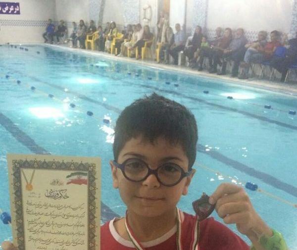 عکس تارا مادرشاهی