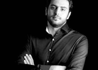 عکس ضیا مجری تلویزیون
