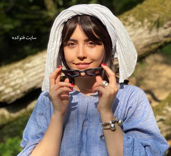 عکس اسرا در ملکه گدایان