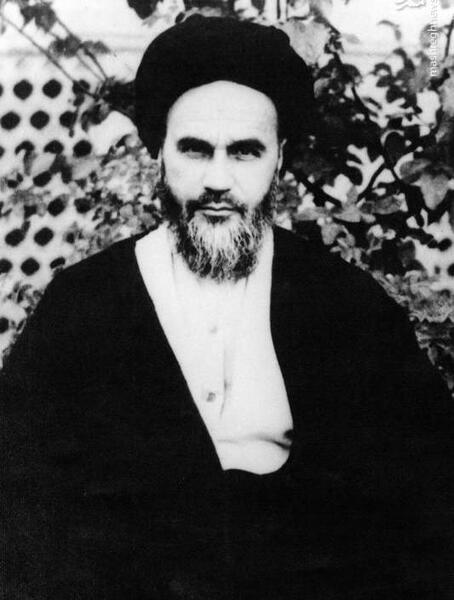 عکس پرتره امام خمینی