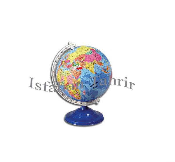 عکس کره زمین پلاستیکی