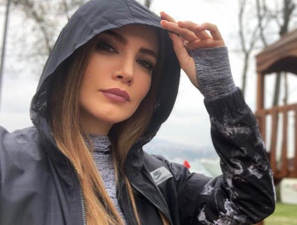عکس پروفایل نیکا و متین
