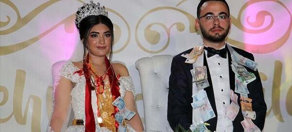 عکس لباس عروس طلا