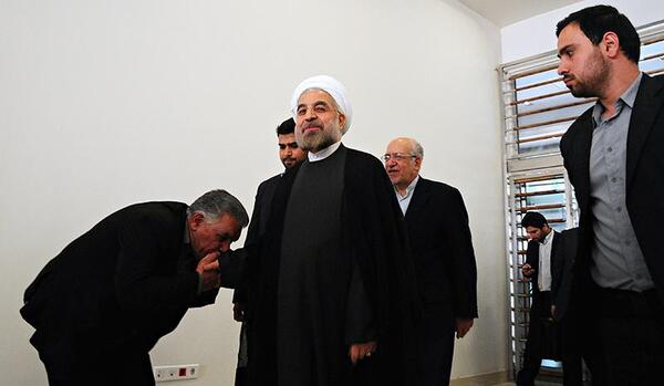 عکس زشت حسن روحانی