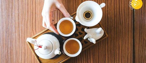 عکس دو فنجان چای در طبیعت