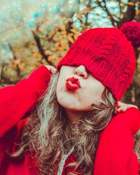عکس دخترونه قرمز