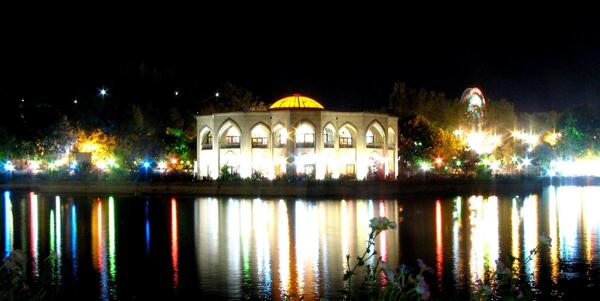 عکس شاهگلی در شب