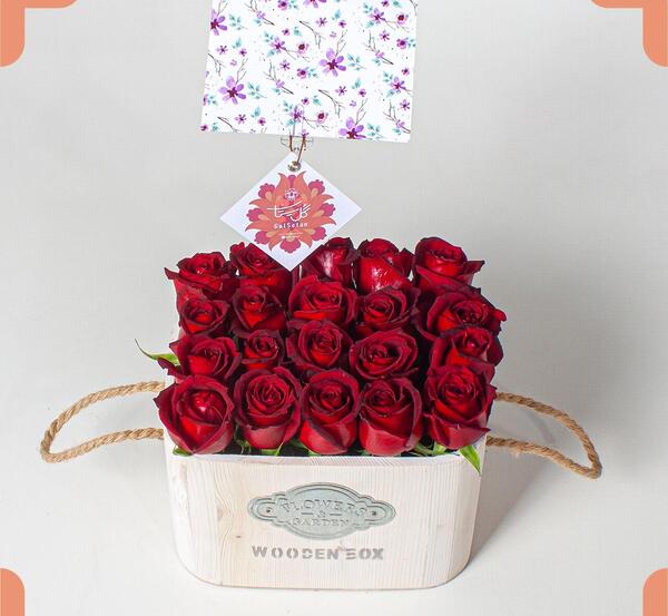 عکس گل رز جعبه ای