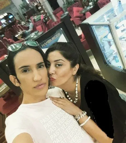 عکس بهناز سلیمانی وهمسرش