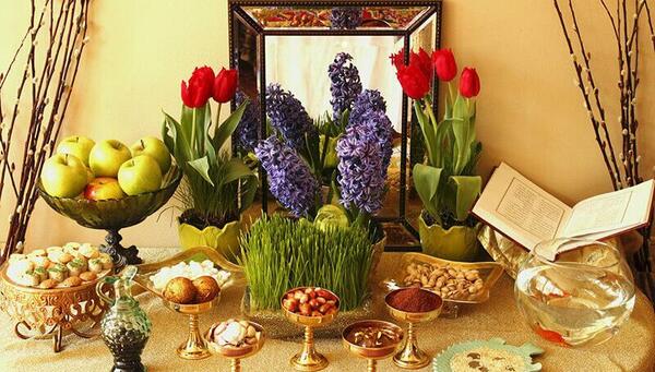 عکس ایده هفت سین با ظروف مسی