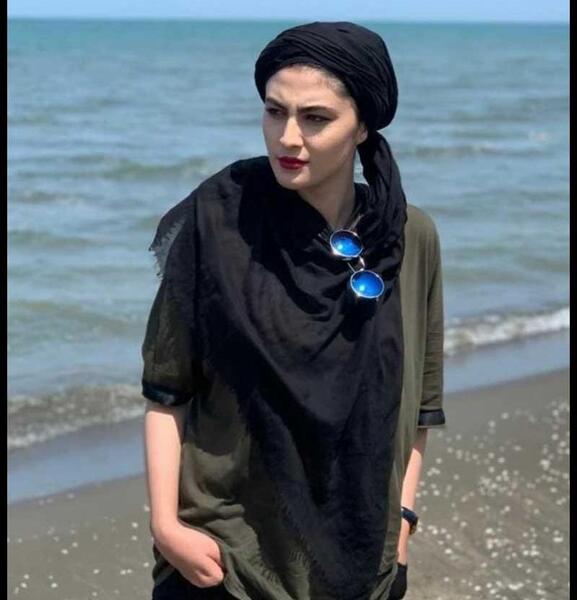 عکس پریناز در فیلم سرزده