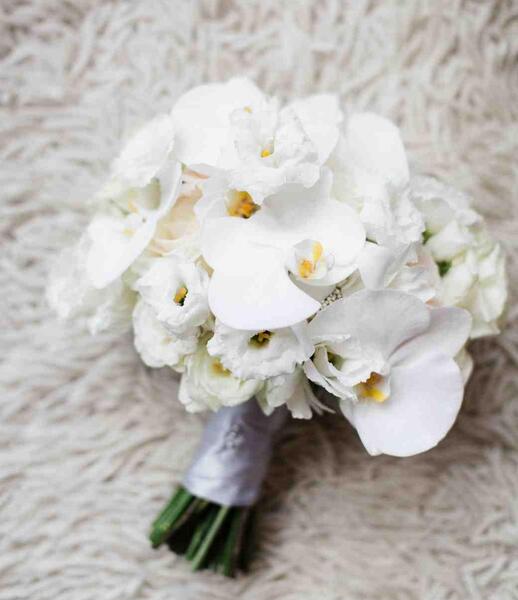 عکس دسته گل ارکیده سفید