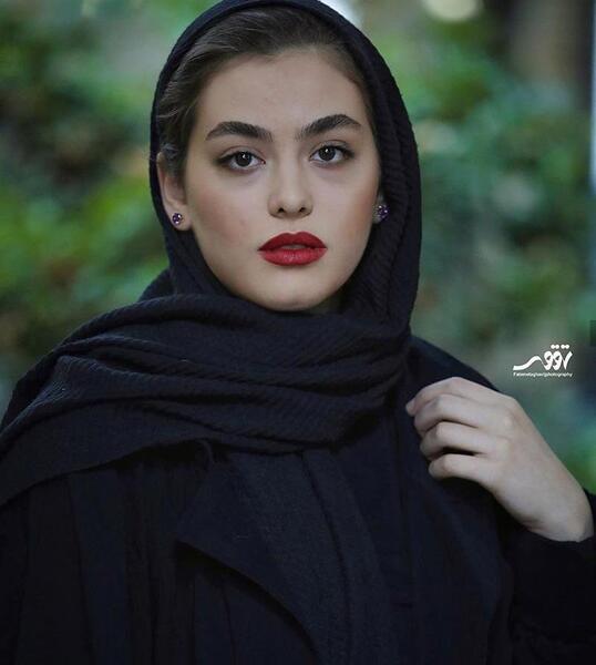 عکس ریحانه میرزایی