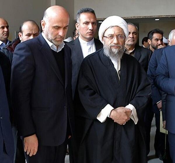 عکس طبری قبل از بازداشت