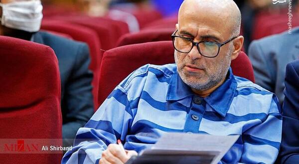 عکس طبری قبل از بازداشت