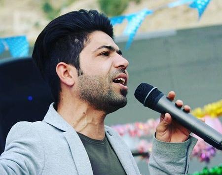 عکس احسان آزادی