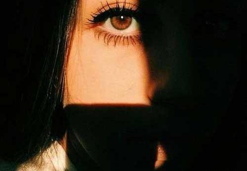 عکس فیک نصف صورت دخترانه