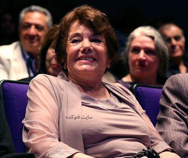 عکس دانیال حکیمی در باغ گیلاس