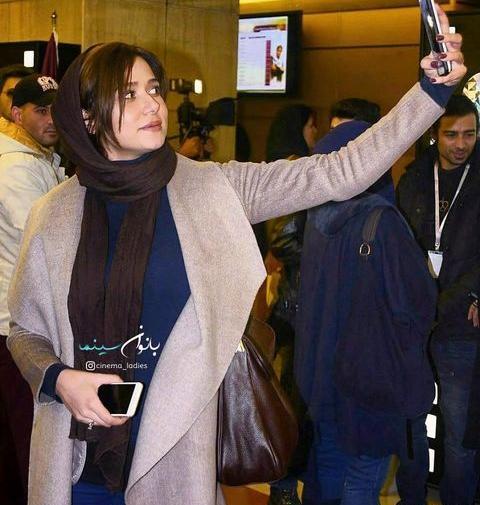 عکسهای سلفی پریناز ایزدیار