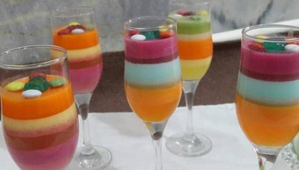 عکس ژله چند رنگ در جام