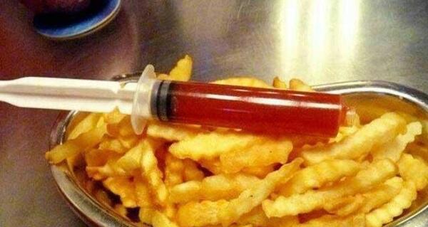عکس غذا حاضر است