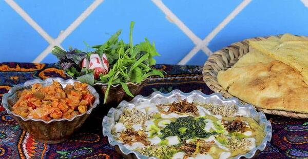 عکس غذا حاضر است