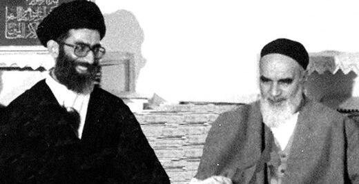 عکس آیت الله خامنه ای سیاه سفید
