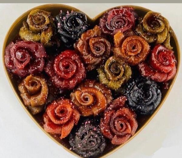 عکس عاشقانه لواشک