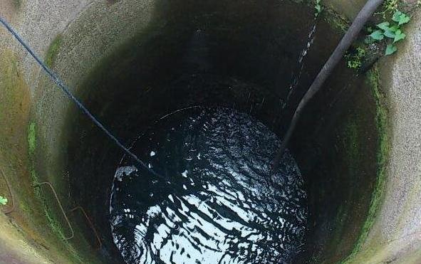 عکس سه بعدی چاه