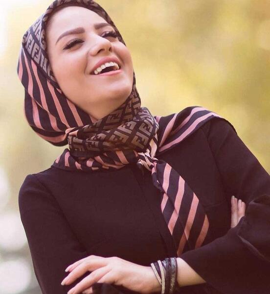 عکس مبینا قلی پور