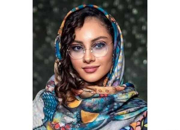 عکس پروانه ترلان