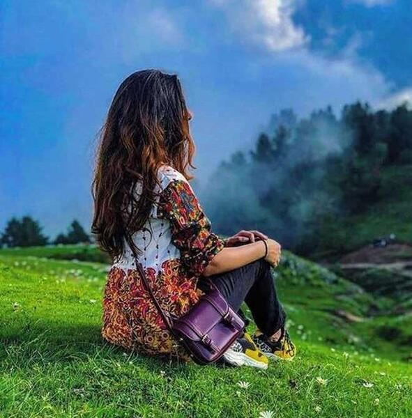 عکس دخترونه برای پروفایل بی حجاب