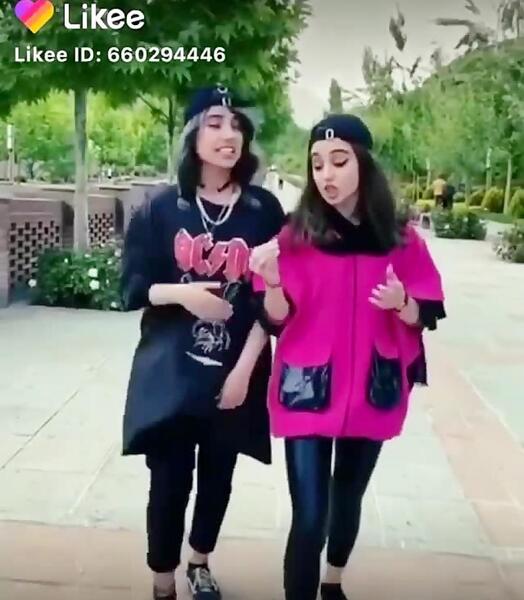 عکس دونفره نیکا و دیانا