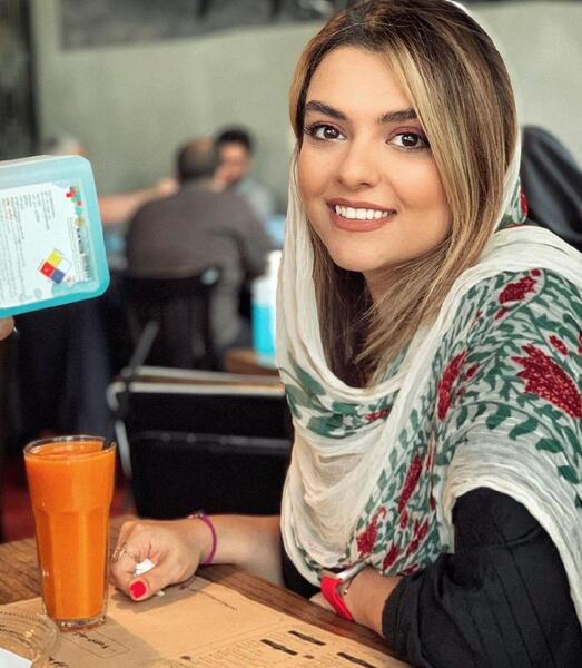 عکس ریحانه سعیدی