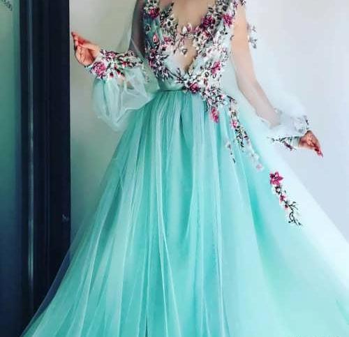 عکس شکوفه روی لباس مجلسی