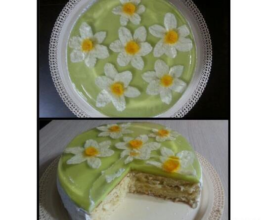 عکس گل نرگس روی کیک
