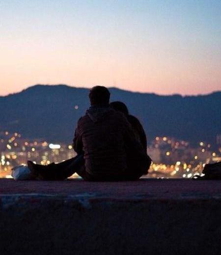 عکس دونفره عاشقانه در شب