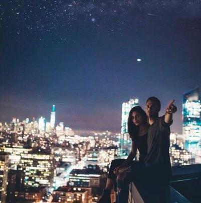 عکس دونفره عاشقانه در شب