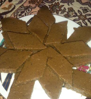 عکس حلوا گردویی
