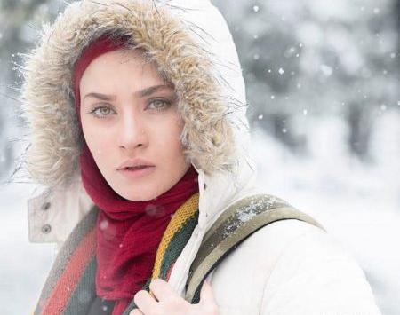 عکس آسیه در بچه مهندس