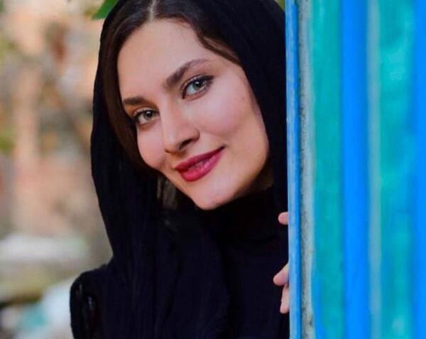 عکس آسیه در بچه مهندس