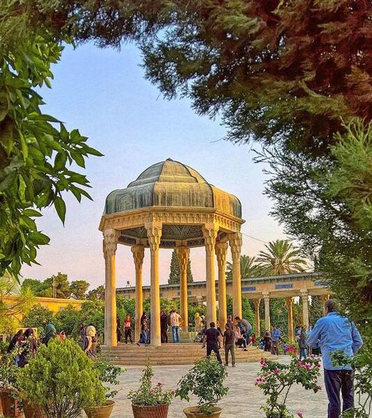 عکس حرم حافظ