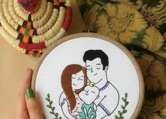 عکس ایده گلدوزی عاشقانه