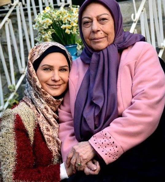 عکس لعیا زنگنه و ثریا قاسمی