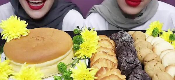 عکس سوگند فود و خواهرش